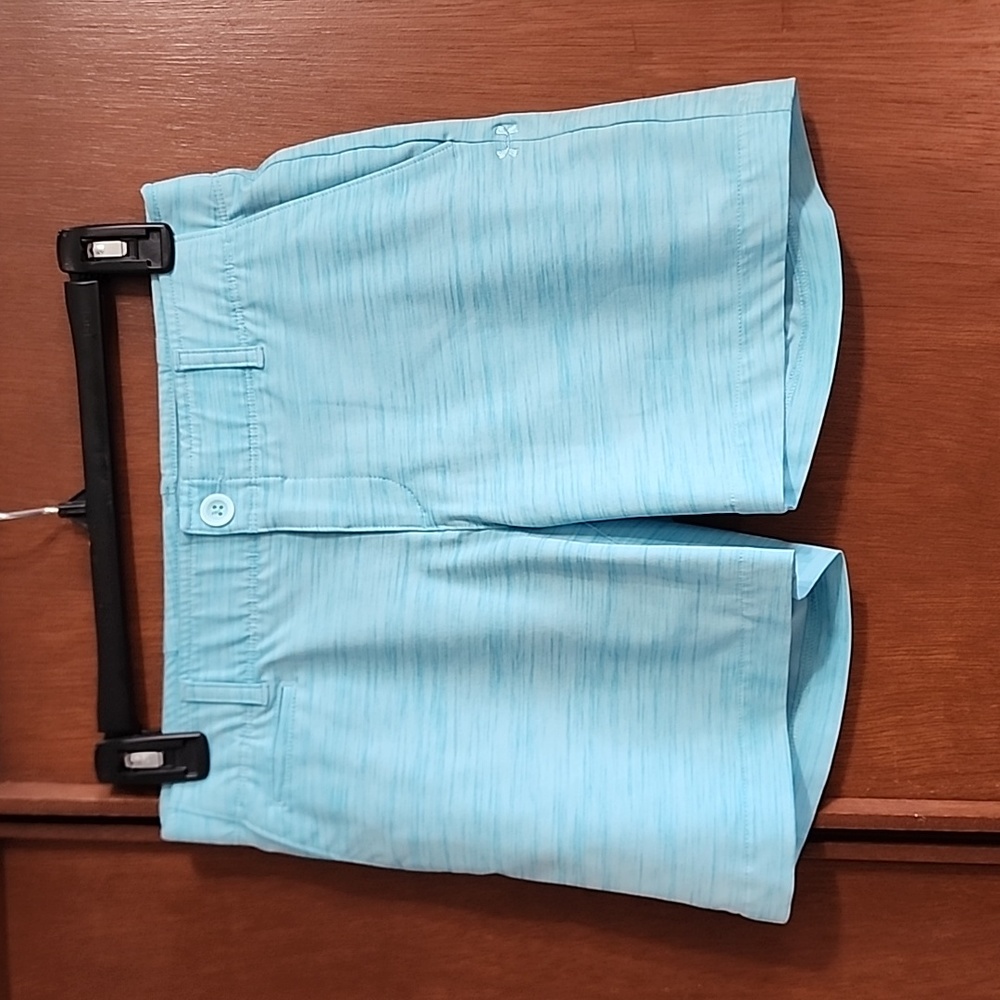 Under Armour Heat Gear Short Sz 2